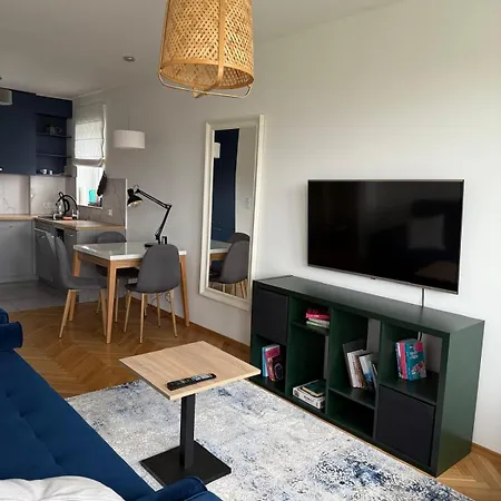 Kinowa Apartment
